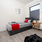 Livemore24 - Apartment 1 In Duisburg 24-7 Check-In